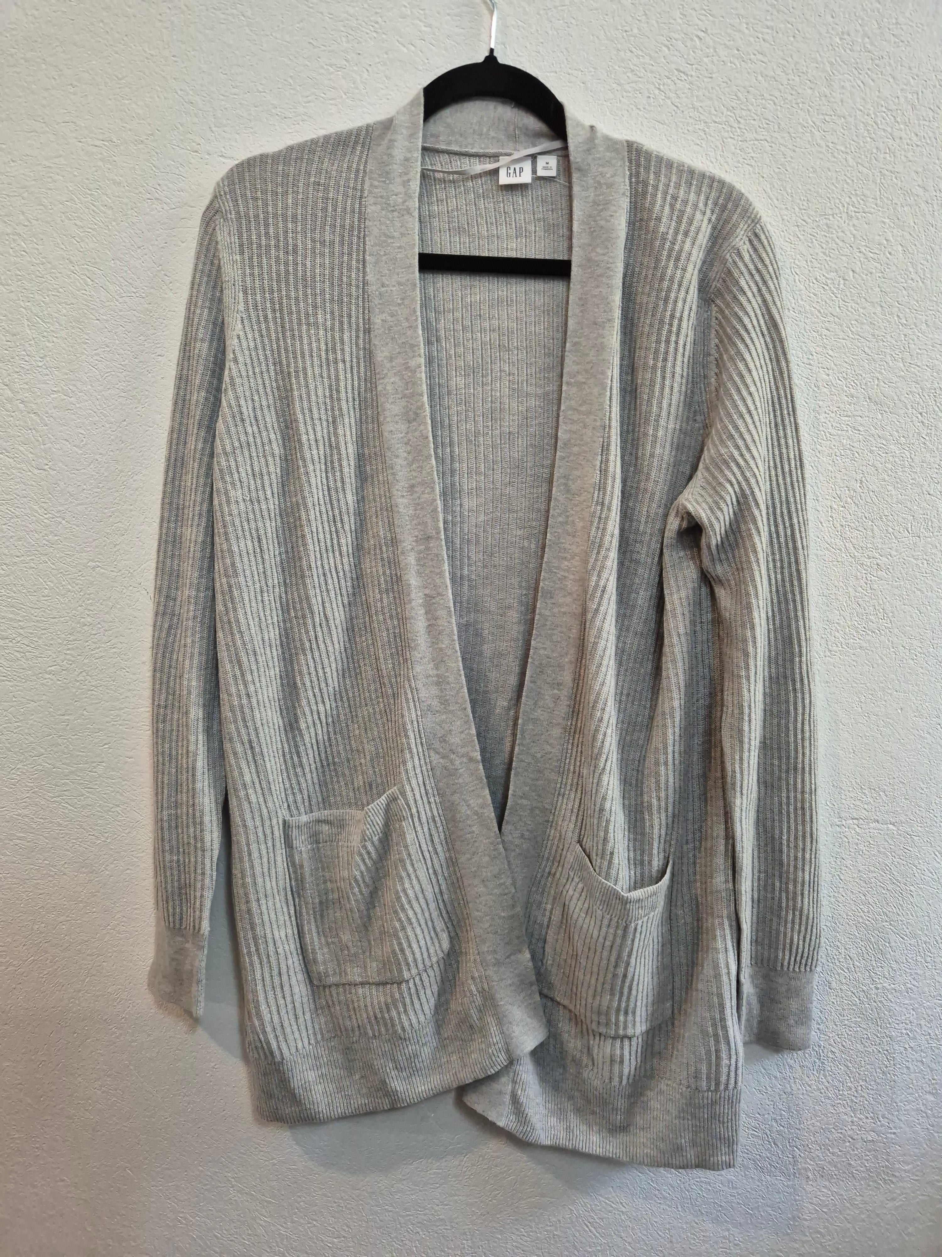 GAP CARDIGAN RELAJADO CON PUNTADA SHAKER Y FRENTE ABIERTO