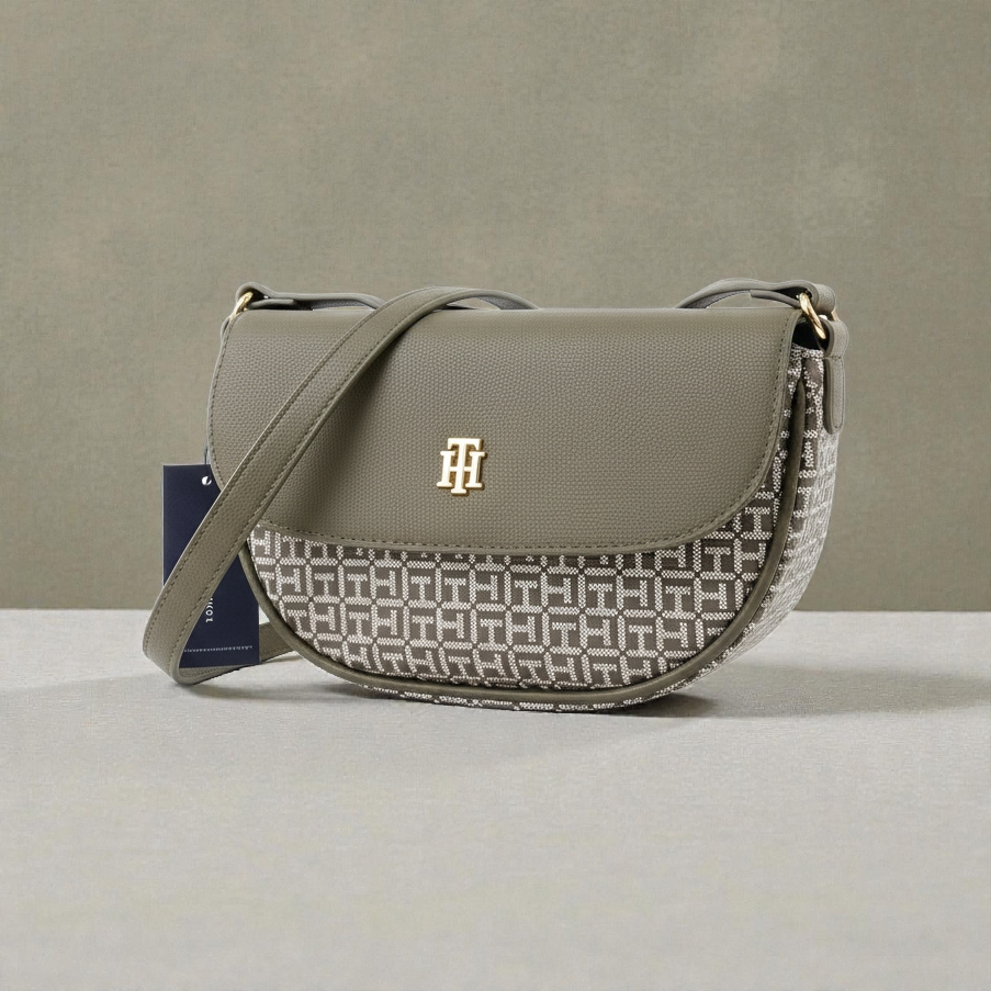 TOMMY HILFIGER CROSS BODY BAG
